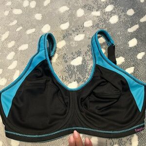 Freya Black and Turquoise Underwire Sports Bra